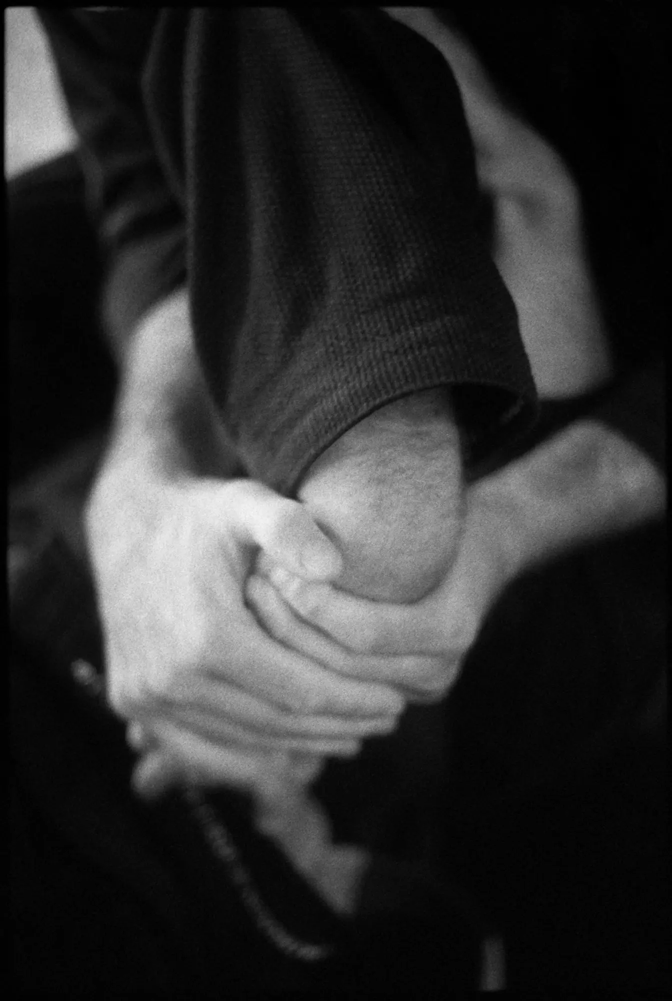 ON THE MAT - Image 23