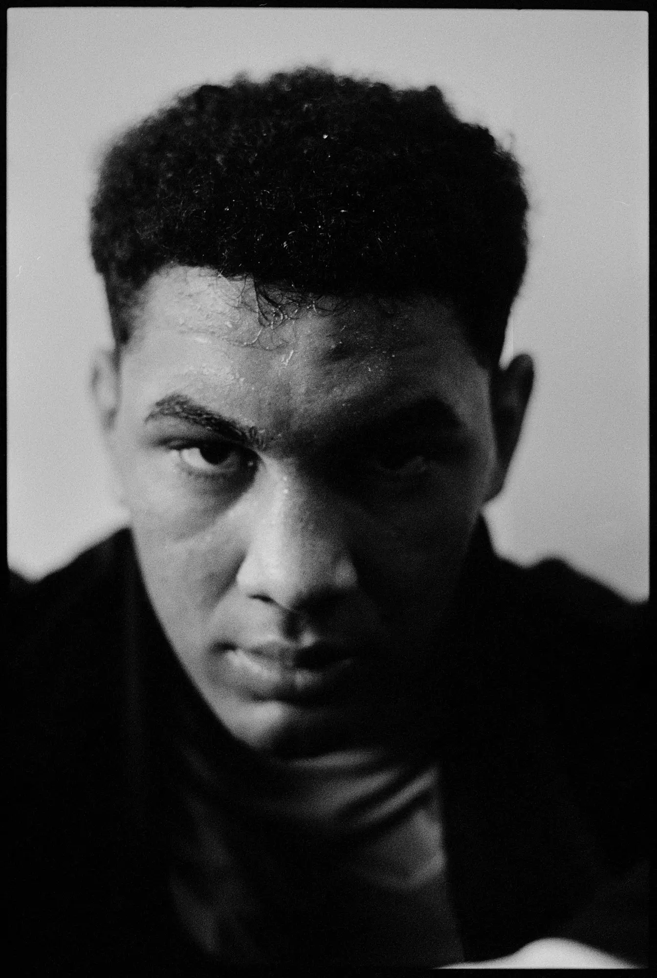 ON THE MAT - Image 28