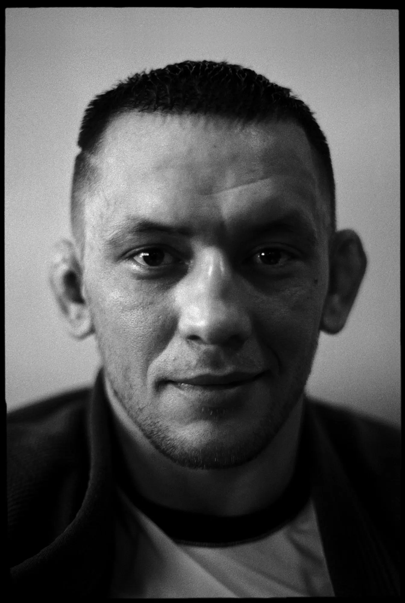 ON THE MAT - Image 3