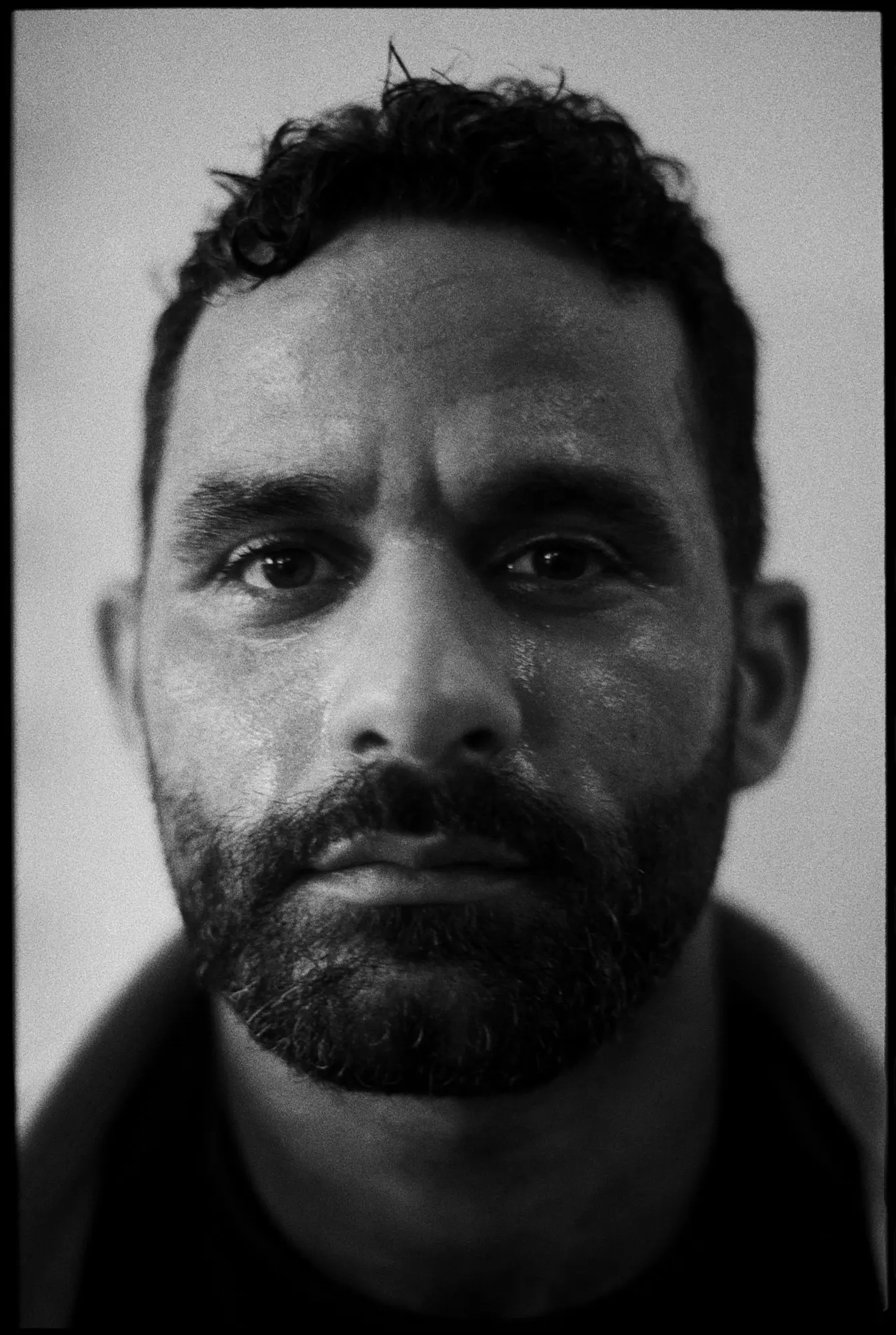 ON THE MAT - Image 4