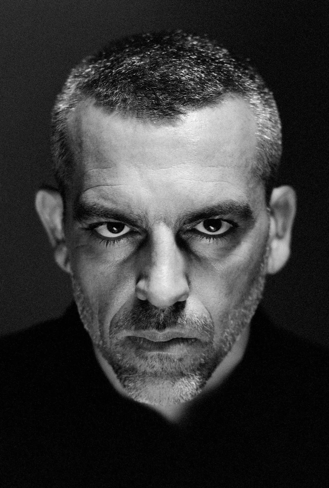 PORTRAITS - Image 16