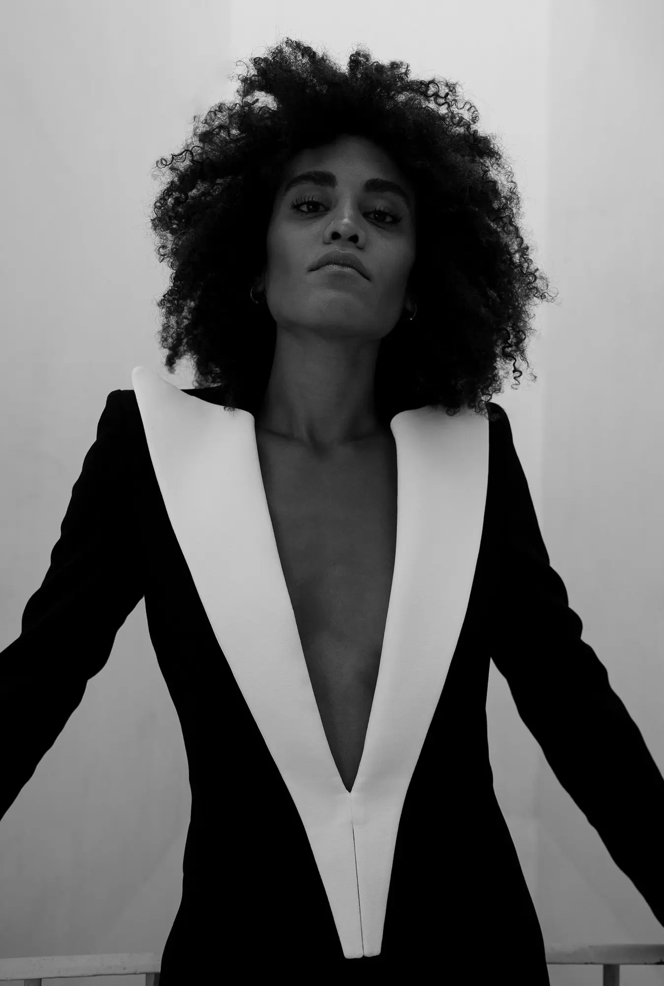 PORTRAITS - Image 19